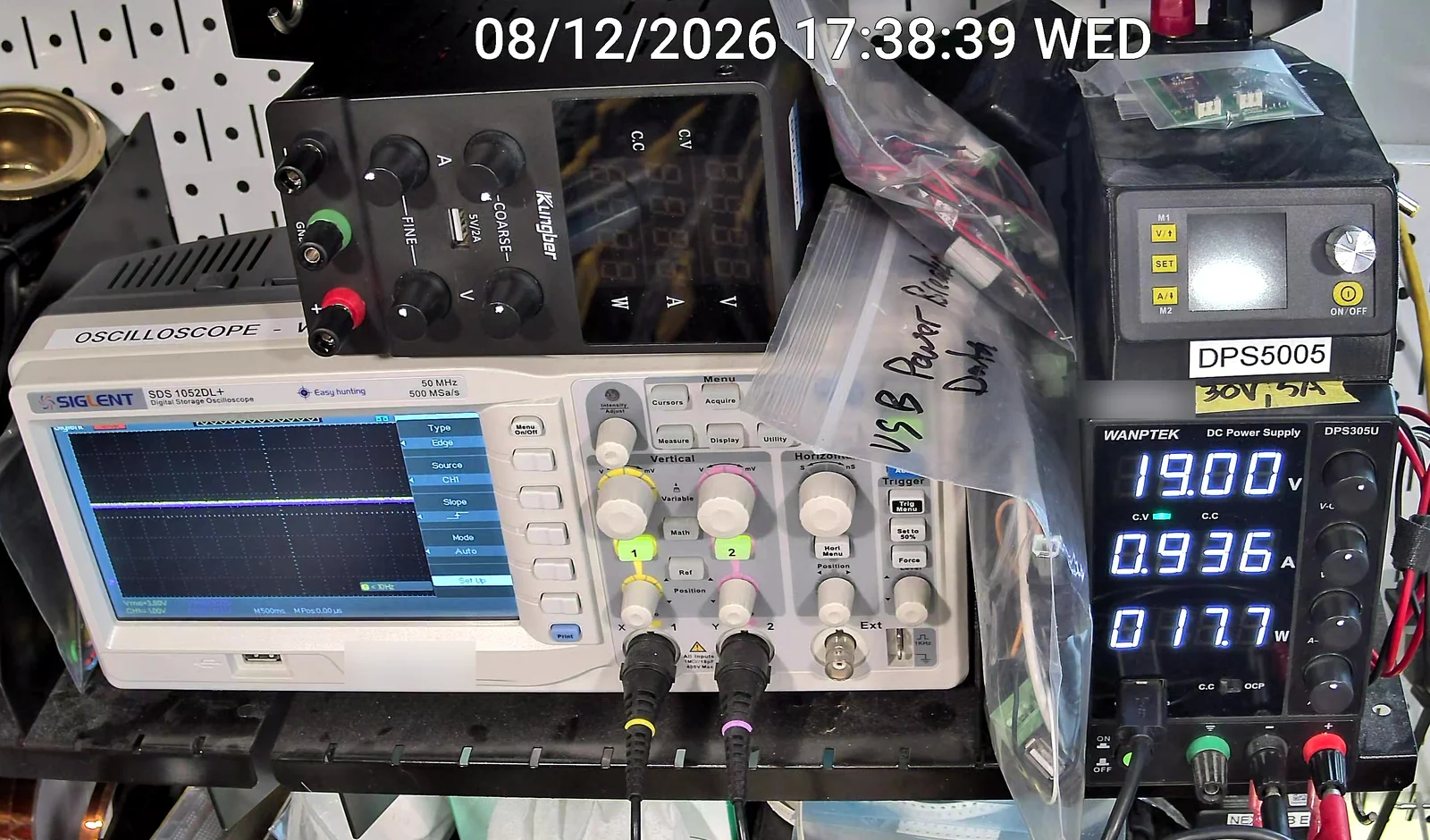 The same bench supply after the fix, steady at 19.00 volts, 0.936 amps, 17.7 watts.